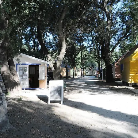 Paradis Bellerive 3* Montfrin