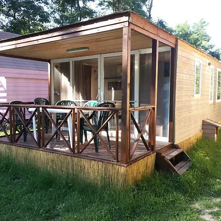 Campingplatz Paradis Bellerive Montfrin