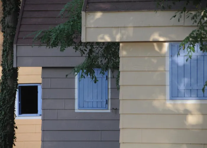 Paradis Bellerive Κάμπινγκ 3*